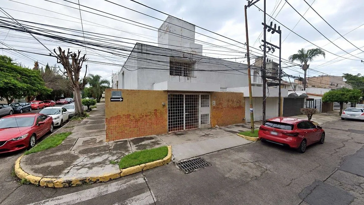 Foto 2 de Dos propiedades en venta en Colonia Ladrón de Guevara, Guadalajara, Jalisco