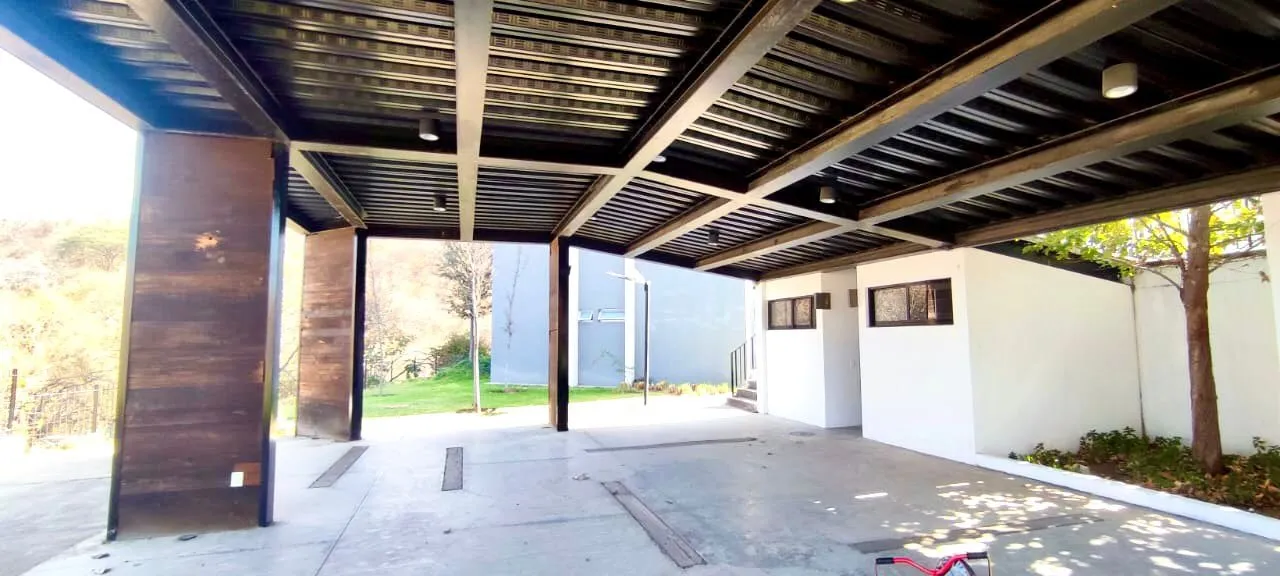 Foto 4 de Terreno en venta en Avenida Camino de los Parques, Colinas de San Isidro, Zapopan