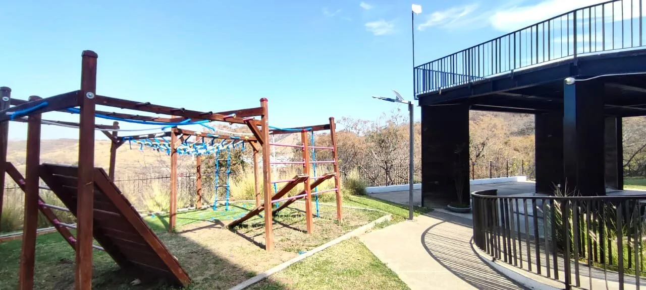 Foto 8 de Terreno en venta en Avenida Camino de los Parques, Colinas de San Isidro, Zapopan