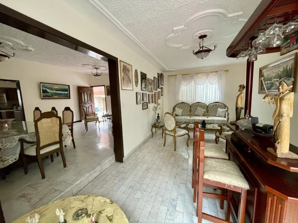 Foto 4 de Casa en venta en Calle Cuitláhuac, Ciudad del Sol, Zapopan