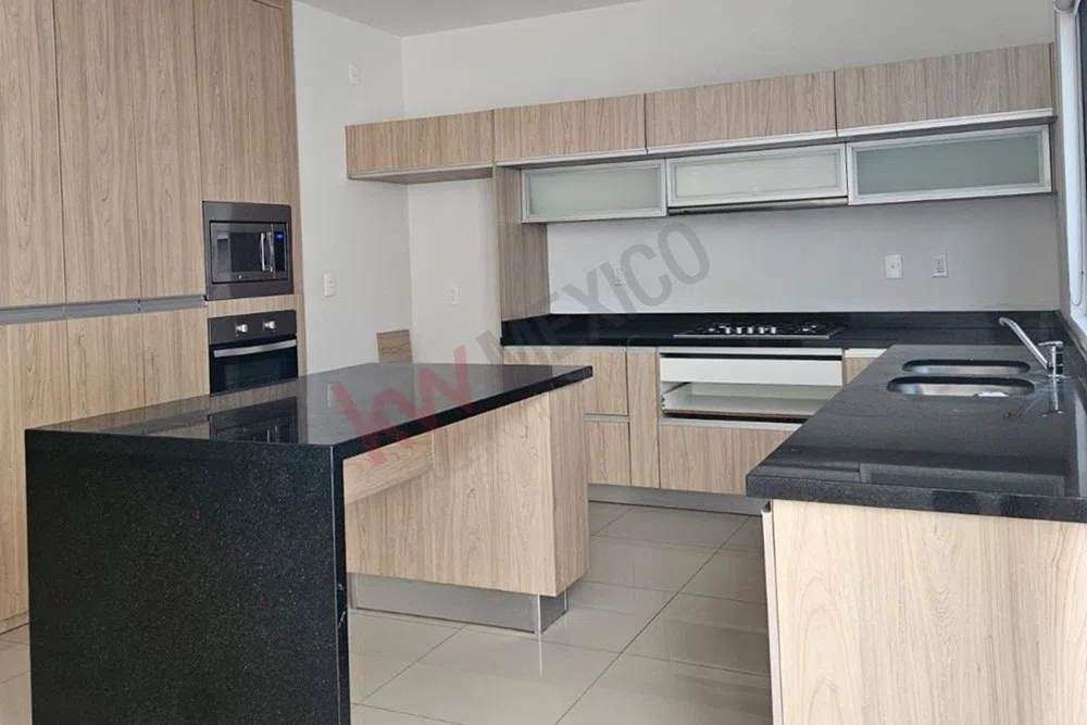 Foto 2 de Propiedad en VENTA - Real de Colima 115, Fraccionamiento El Real, 45601 Tlaquepaque, Jal, México