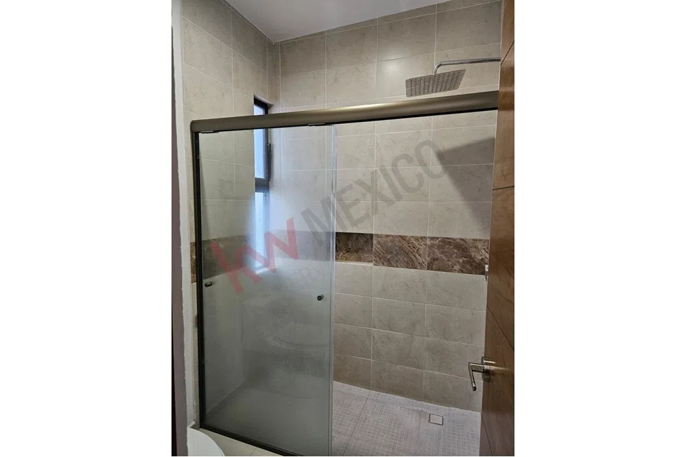 Foto 4 de Propiedad en VENTA - Real de Colima 115, Fraccionamiento El Real, 45601 Tlaquepaque, Jal, México