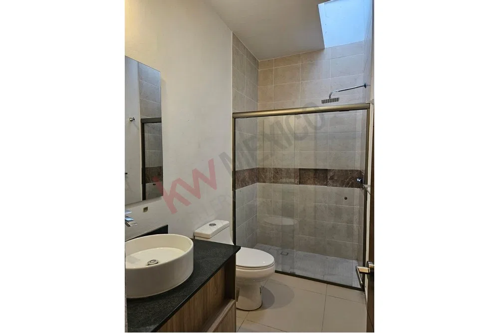 Foto 8 de Propiedad en VENTA - Real de Colima 115, Fraccionamiento El Real, 45601 Tlaquepaque, Jal, México