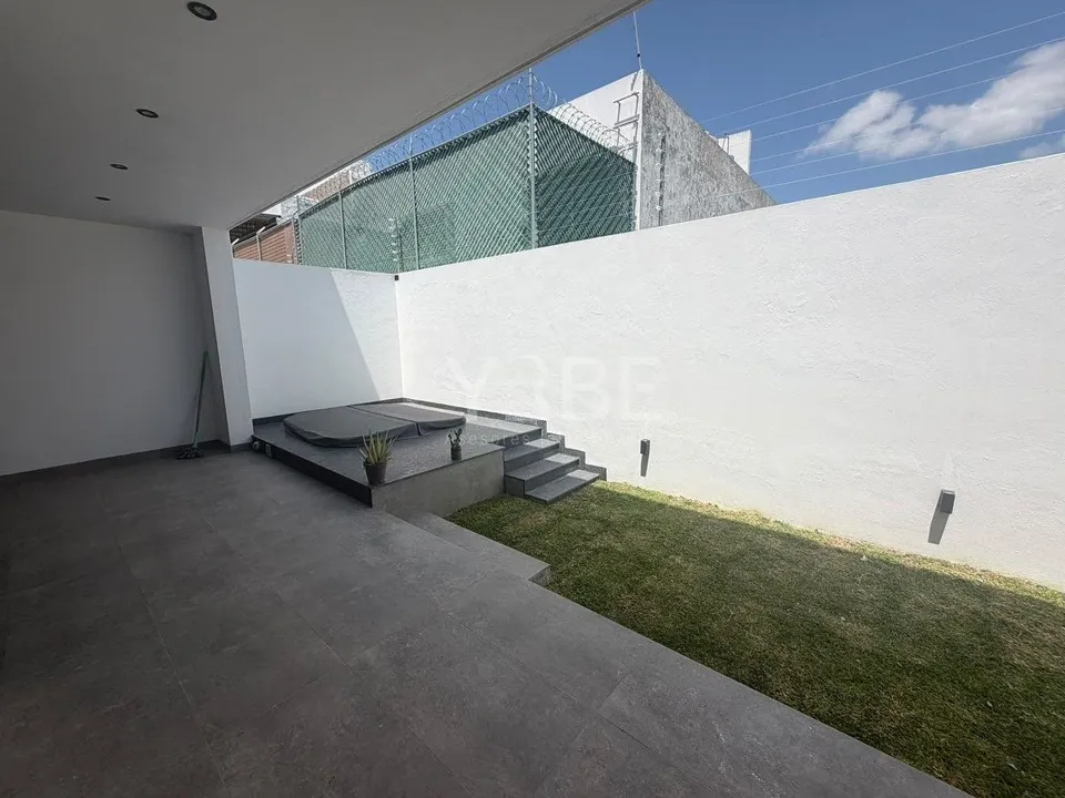 Foto 9 de En venta CASA DE LUJO en Valle Imperial