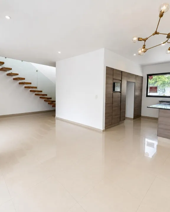 Foto 3 de Casa en venta en JARDINES DE LIMOGES, VALLE IMPERIAL, ZAPOPAN