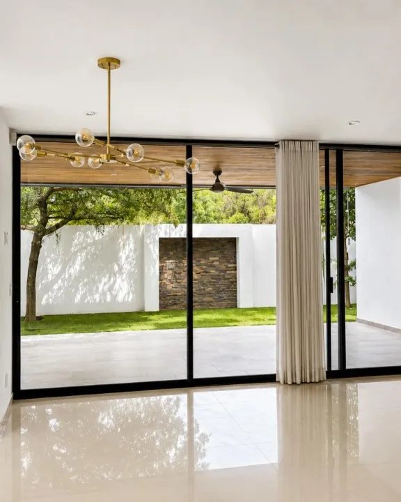 Foto 4 de Casa en venta en JARDINES DE LIMOGES, VALLE IMPERIAL, ZAPOPAN