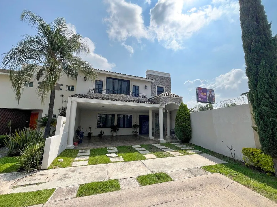 Casa en venta en San Martín del Tajo, Tlajomulco, Jalisco