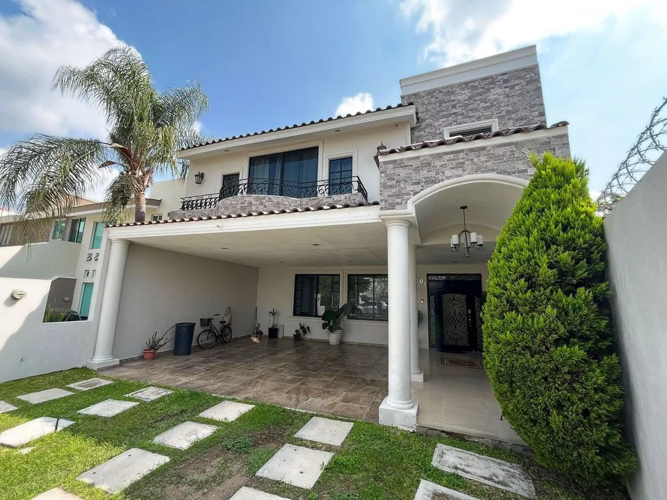 Foto 3 de Casa en venta en San Martín del Tajo, Tlajomulco, Jalisco