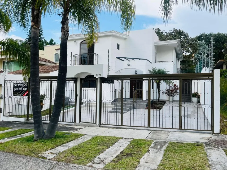 Casa en venta en Circuito del Lince Norte, Ciudad Bugambilias, Zapopan