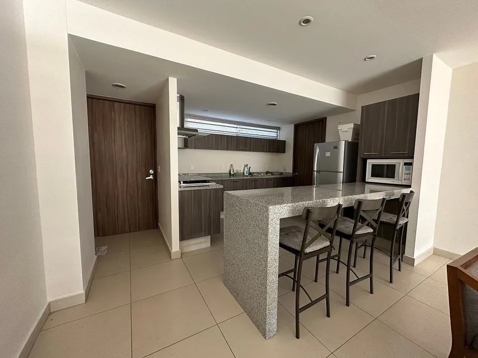Departamento en renta en Zona Real - Cibeles 2