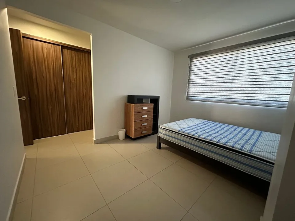 Foto 9 de Departamento en renta en Zona Real - Cibeles 2