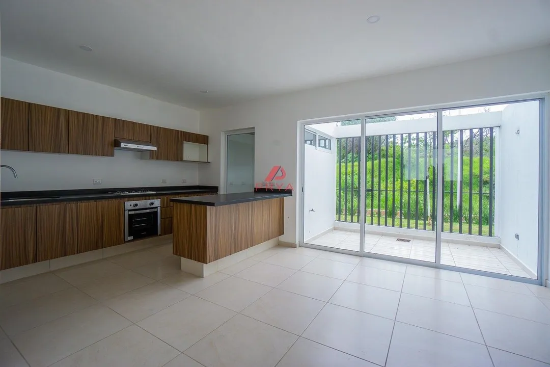 Casa en Venta Santa Ana Tepetitlan , Zapopan , Jalisco.