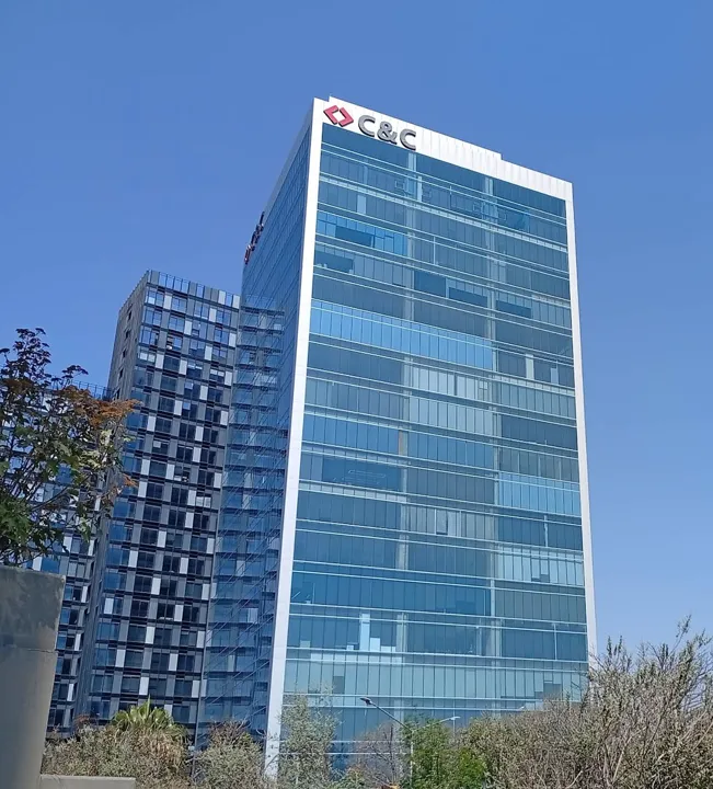 OFICINA EN RENTA EN CORPORATIVO COUNTRY CLUB
