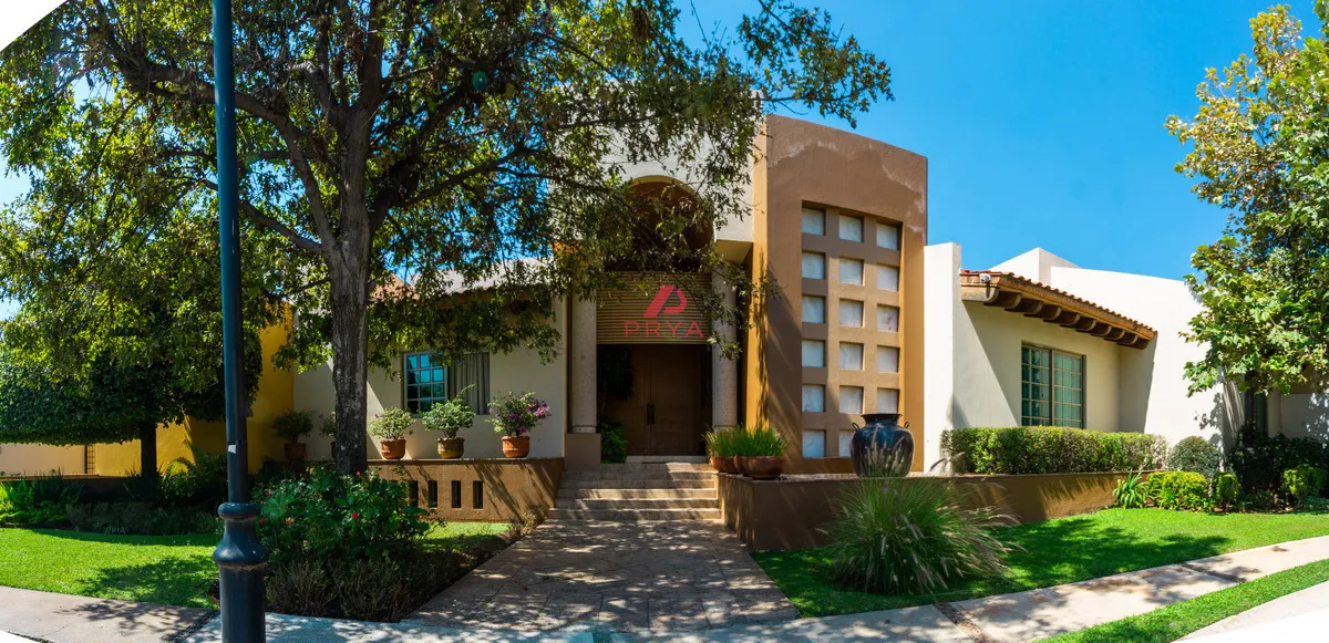CASA EN VENTA EN  REAL DEL PARQUE, ZAPOPAN, JALISCO