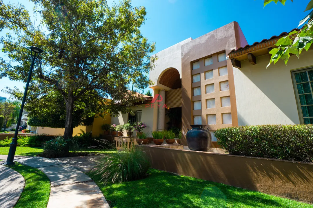 Foto 2 de CASA EN VENTA EN  REAL DEL PARQUE, ZAPOPAN, JALISCO
