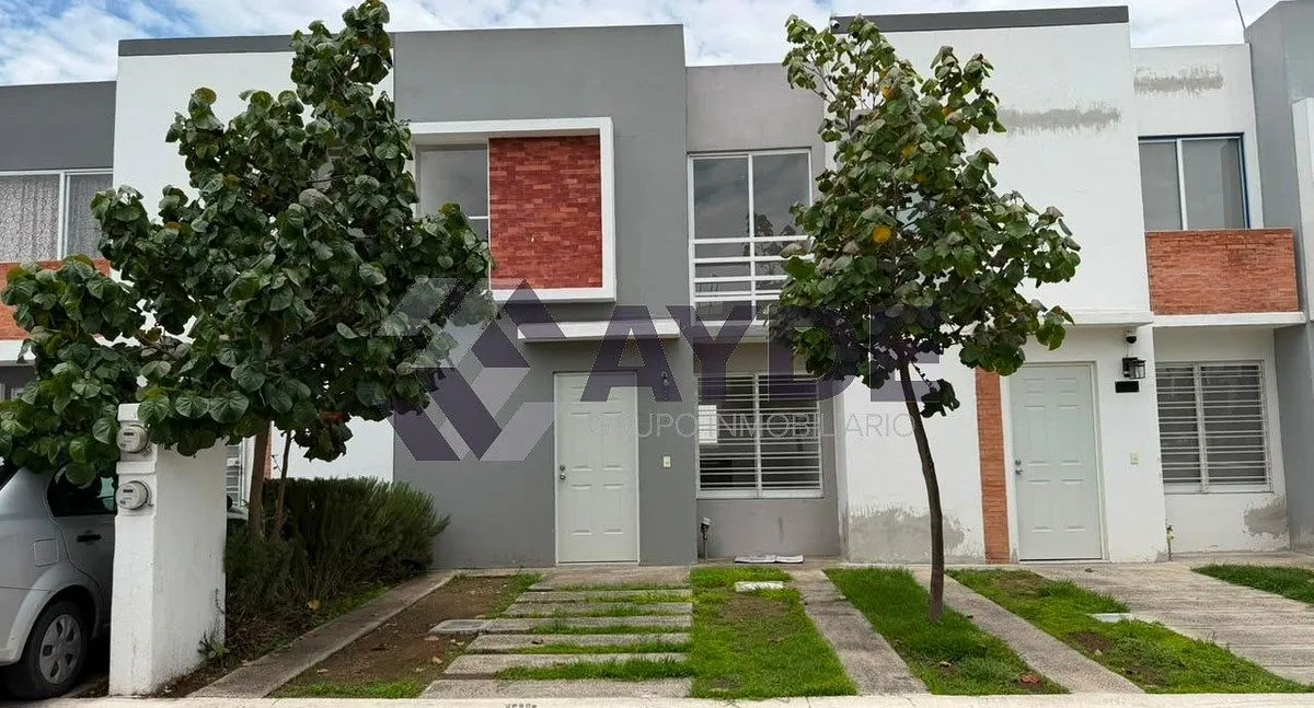 CASA EN RENTA EN PARQUES TESISTÁN, COTO PASEO AGUA AZUL INT. 53