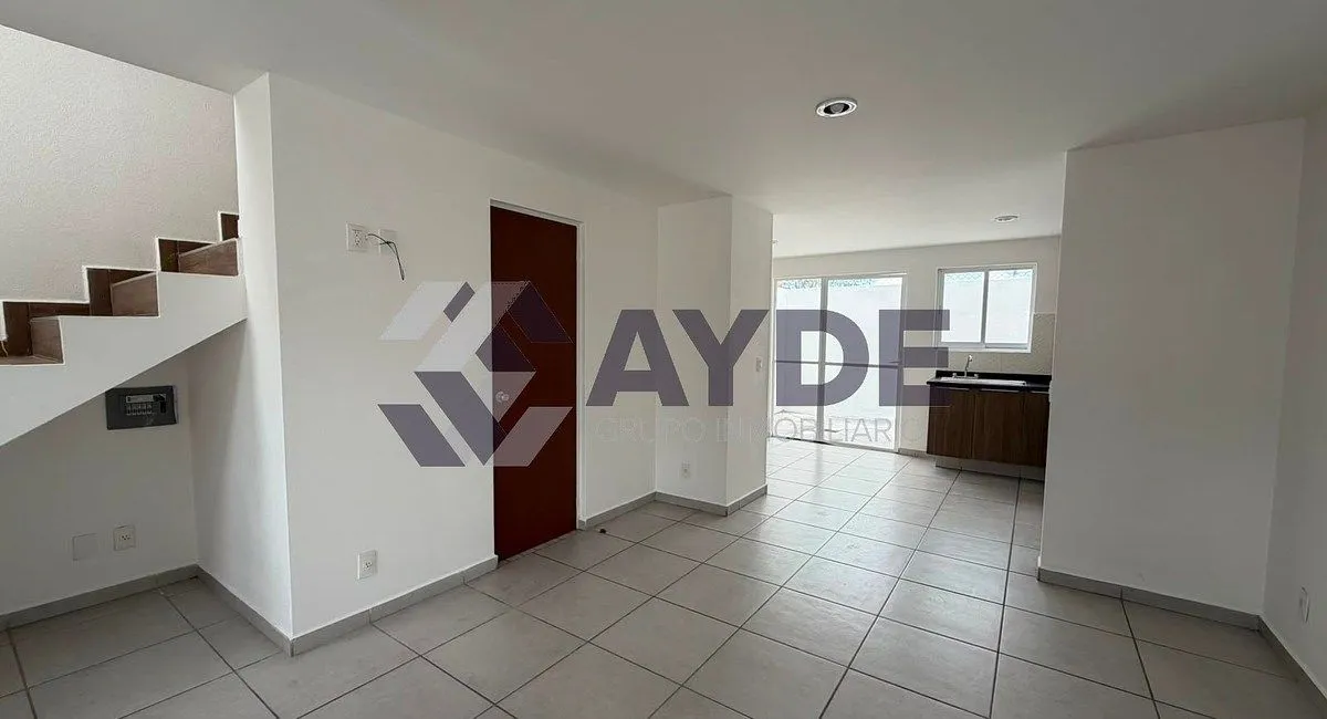 Foto 3 de CASA EN RENTA EN PARQUES TESISTÁN, COTO PASEO AGUA AZUL INT. 53