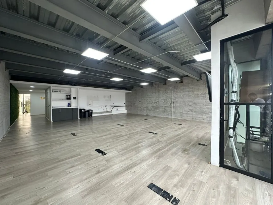 Foto 5 de Oficinas en renta en Zona Naciones Unidas