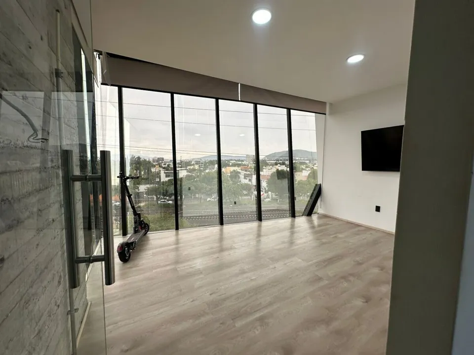 Foto 6 de Oficinas en renta en Zona Naciones Unidas