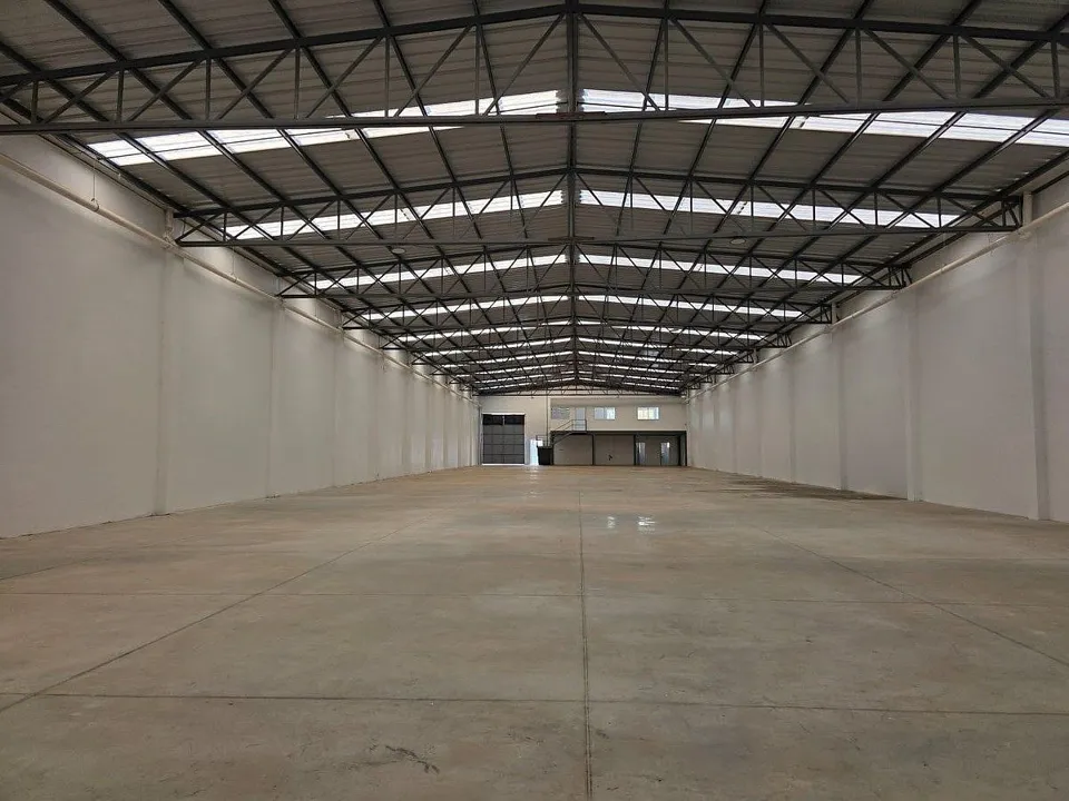 Foto 5 de Bodega Industrial Nueva, en Renta.  Colonia San Francisco de la Soledad. T