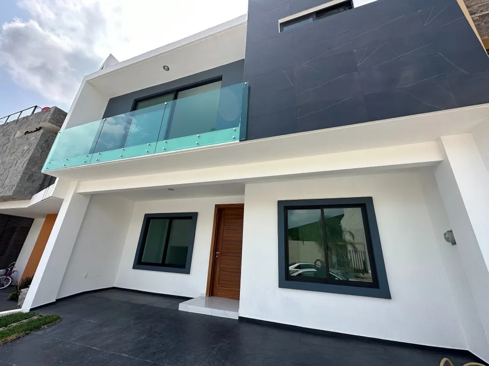 Foto 3 de Casa en venta en Boulevard Valle Imperial, Valle Imperial , ZAPOPAN