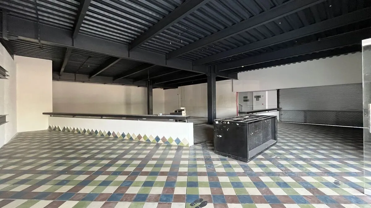 Foto 3 de Renta local 288 m2 ; Uso comercial  u oficinas en Plaza VD Espacio Galerías
