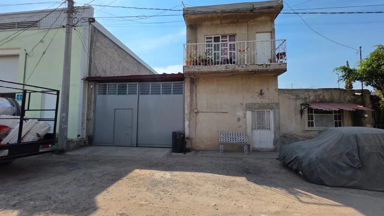 Casa en venta en Calle Felipe Loza 15 La llave C.P. , La Llave, Tlaquepaque