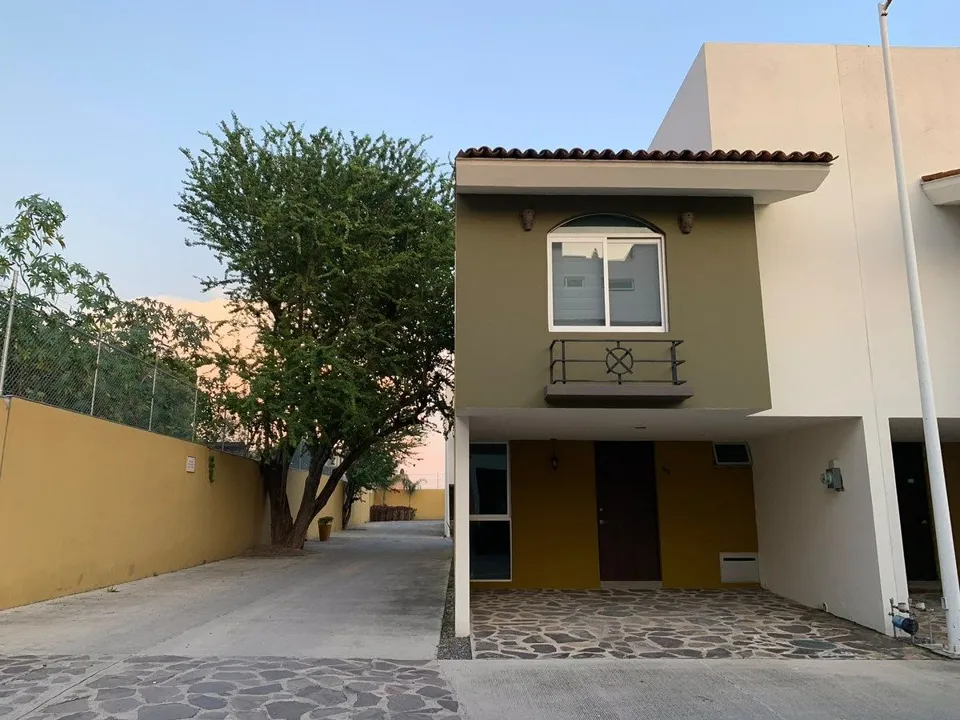 Casa en Venta en Santa Anita