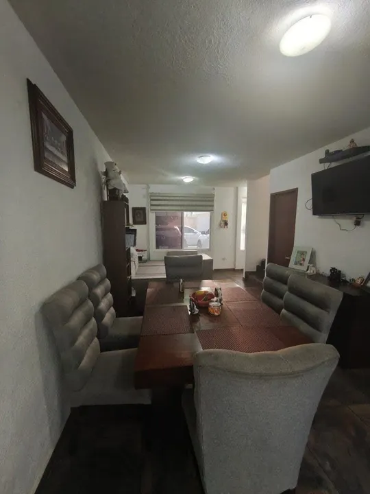 Foto 9 de CASA EN VENTA-PONTEVEDRA