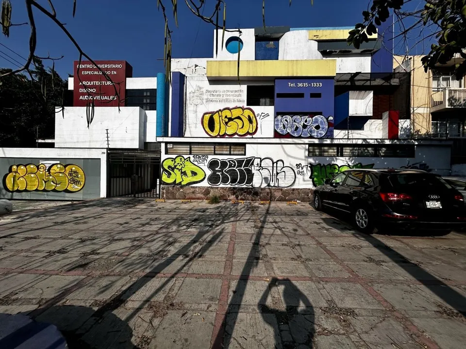 Foto 6 de Casa para uso comercial,venta/renta, Avenida Américas, Ladrón de Guevara