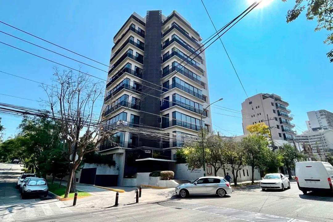 Moderno PH en la exclusiva Torre Magma Living