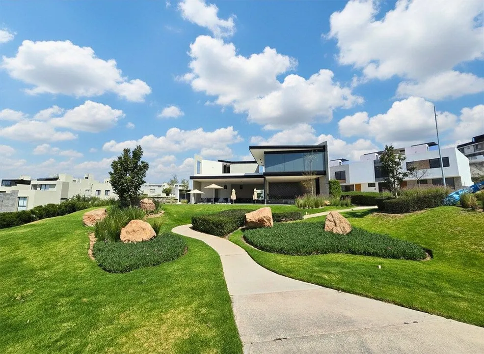 Foto 9 de Terreno En Venta En Capital Norte, Zapopan | Coto Grand, 135 m² Con Vista Panorá