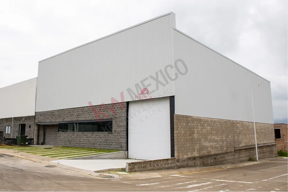 Foto 7 de Propiedad en VENTA - Calle Vallarta 6, Santa Cruz de la Loma, 45644 Tlajomulco de Zúñiga, Jal, Méxic