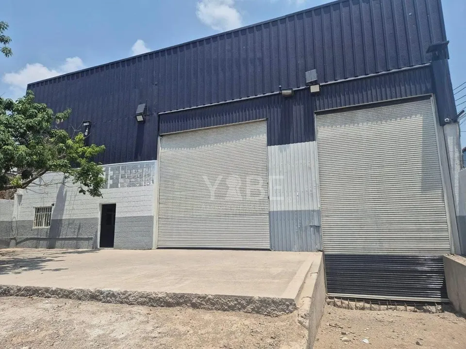 Bodega en renta Periférico Sur