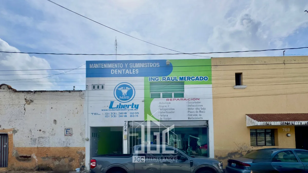 LOCAL COMERCIAL EN VENTA EN CENTRO MÉDICO, GUADALAJARA | COL. LA PERLA