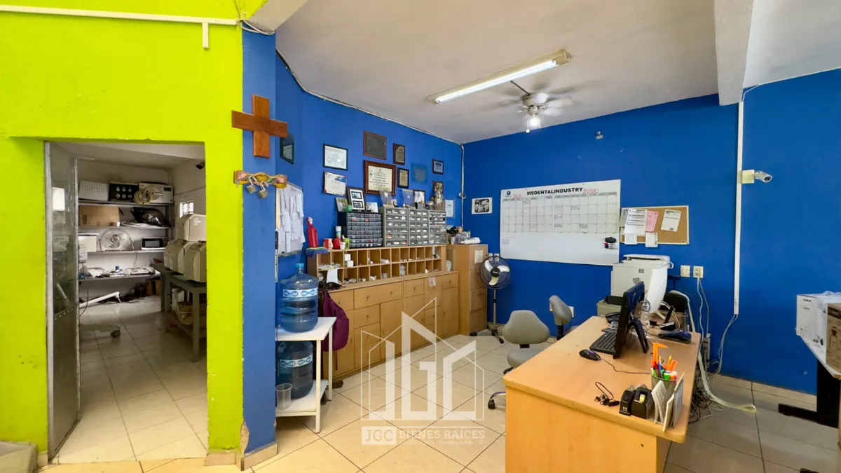 Foto 9 de LOCAL COMERCIAL EN VENTA EN CENTRO MÉDICO, GUADALAJARA | COL. LA PERLA