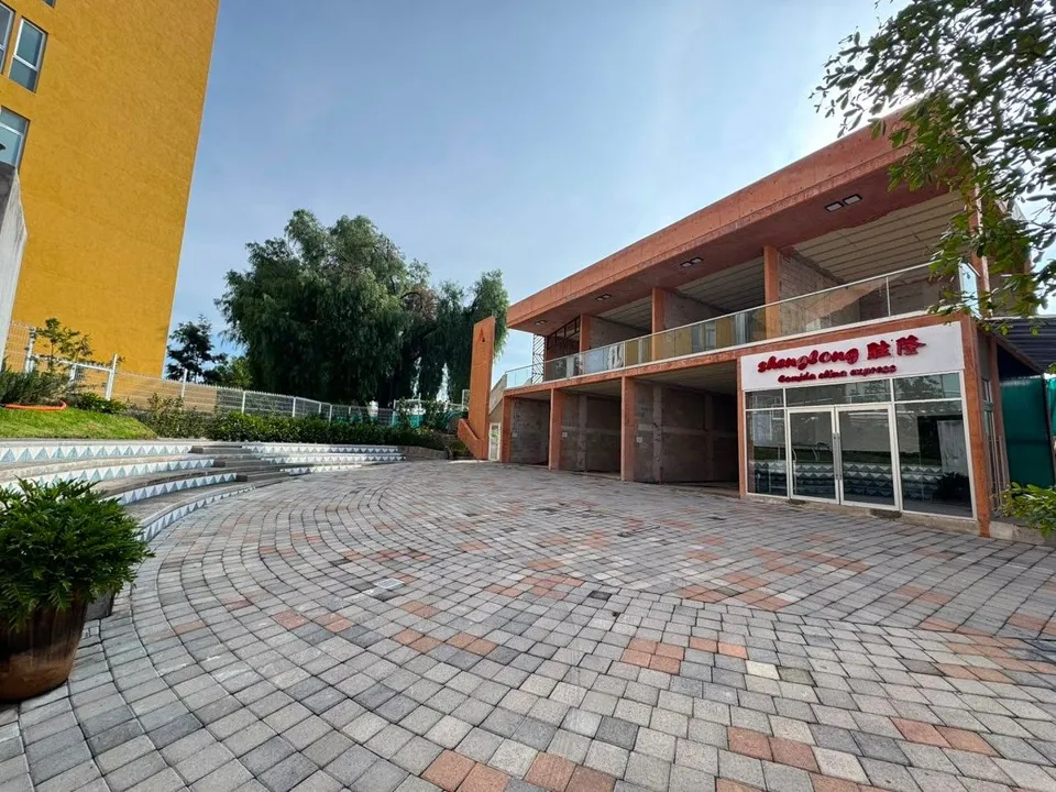 Foto 4 de ¡Excelente Oportunidad Comercial! Local en Renta en Prados del nilo