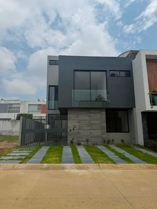 Foto 2 de 🏡 CASA | VENTA |📍VALLE IMPERIAL COTO SUECO
