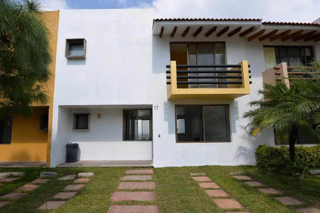 Casa Amplia y Funcional en Coto Privanza – Sur de Guadalajara