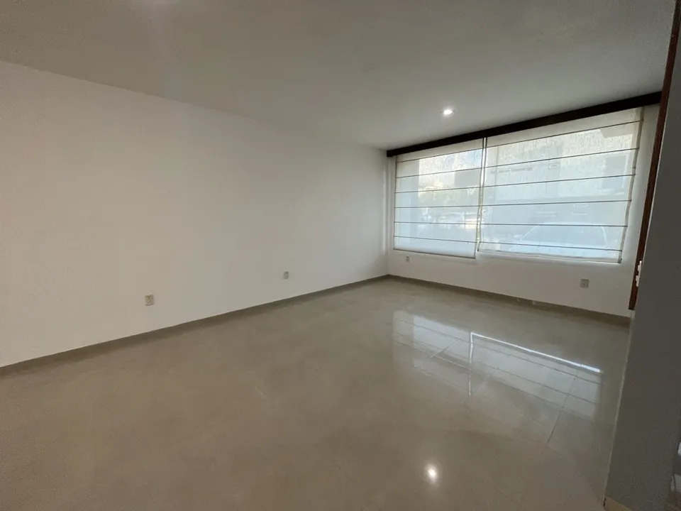 Foto 3 de Casa en Venta en Condominio Valle Esmeralda en Zona Real