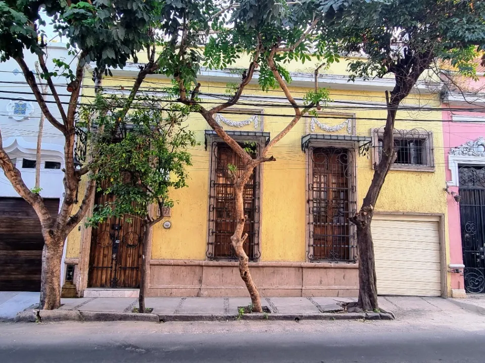 Casa en venta en Calle Libertad, Americana, Guadalajara