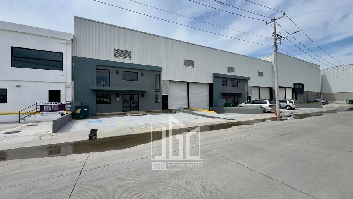 Foto 5 de NAVE INDUSTRIAL RENTADA EN VENTA CONDOMINIO INDUSTRIAL SANTA CRUZ