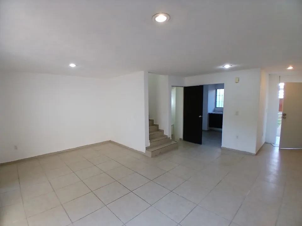 Foto 2 de Casa en venta de 3 recamaras en Tierra Residencial con 4 estacionamientos