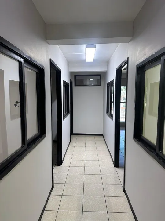 Foto 6 de OFICINAS EN RENTA COL. AMERICANA JUNTO RECTORIA U de G