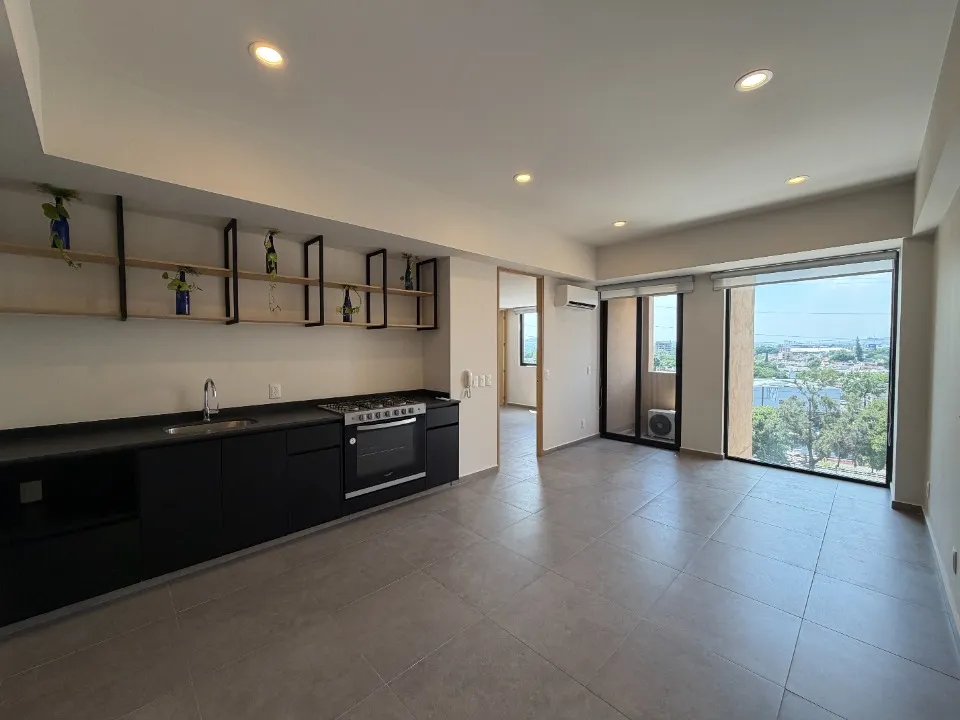 Foto 2 de Departamento en renta en Avenida Circunvalación Agustín Yáñez, Arcos Vallarta, Guadalajara