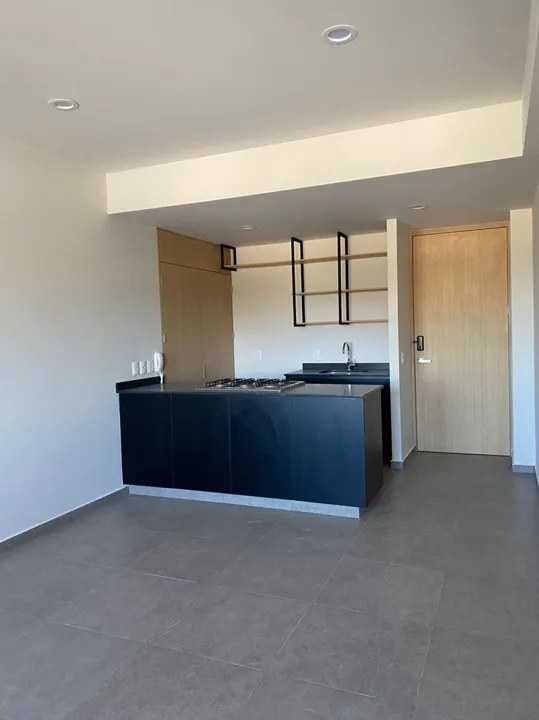 Departamento en Venta en Arcos Vallarta, 2 Habitaciones y 2 Estacionamientos