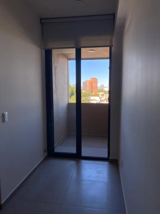 Foto 8 de Departamento en Venta en Arcos Vallarta, 2 Habitaciones y 2 Estacionamientos