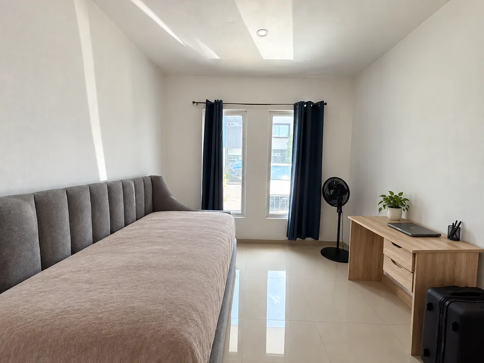 Foto 6 de Casa Venta Casa Fuerte, recámara en PB,  Tlajomulco de Zuñiga