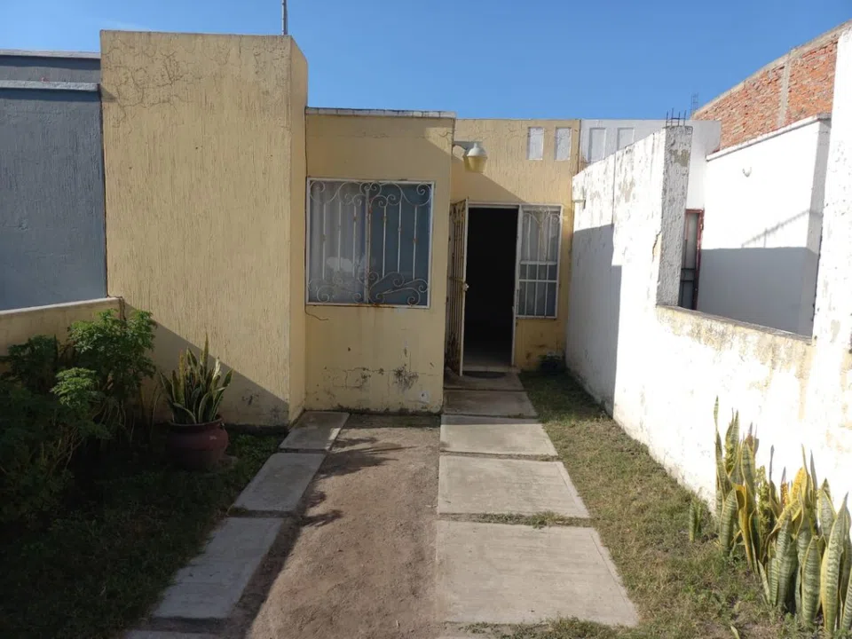 Foto 2 de CASA EN VENTA EN VILLA FONTANA – TLAQUEPAQUE