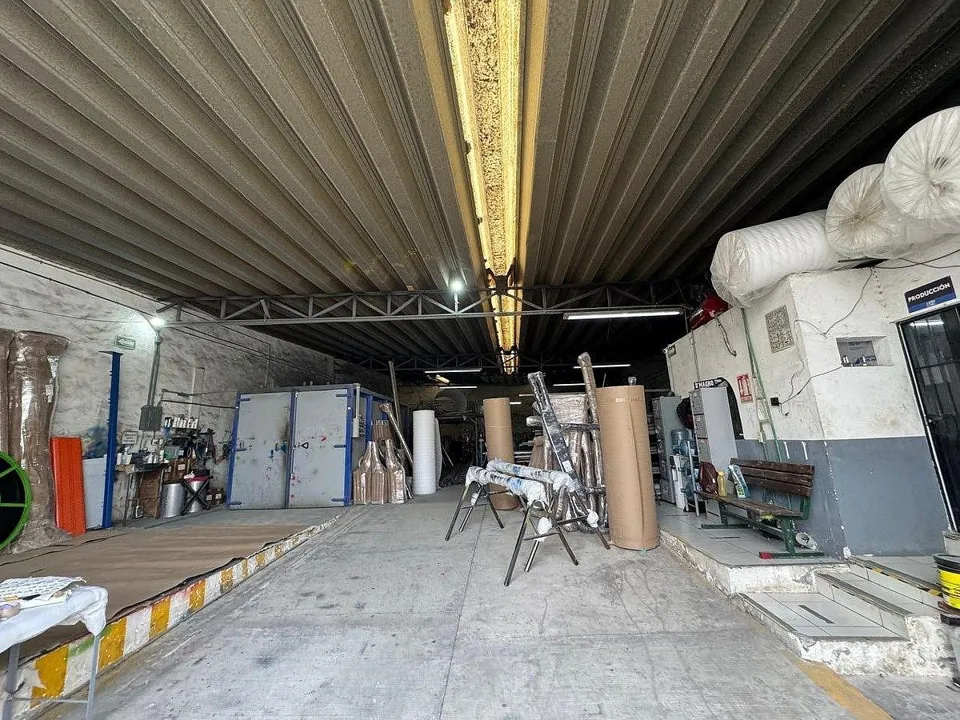 Foto 4 de Bodega en Lomas del Colli, EN ESQUINA, Zapopan Jalisco